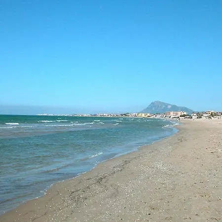 Mediterranean Dreams -charming In Апартаменты Дения